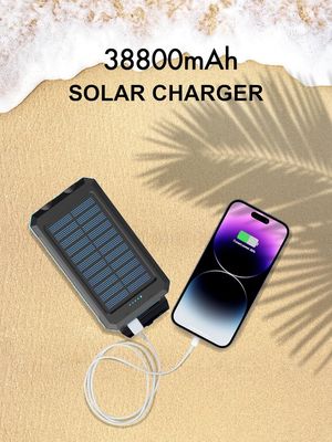 38800mAh Energía solar Usb Banco de energía a prueba de agua para acampar al aire libre